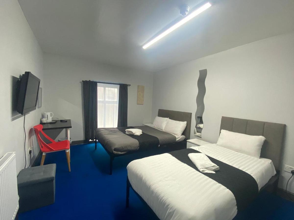 Kings Hotel Blackburn Блекбърн Екстериор снимка